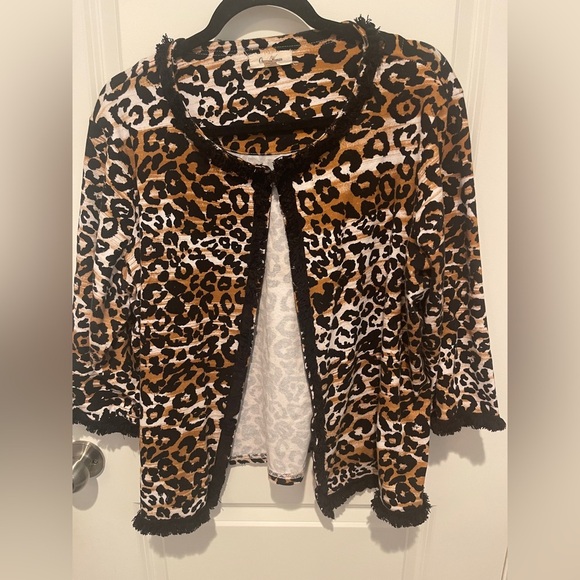 Onque Woman Black and Brown Leopard Cardigan Sweater - Picture 1 of 4